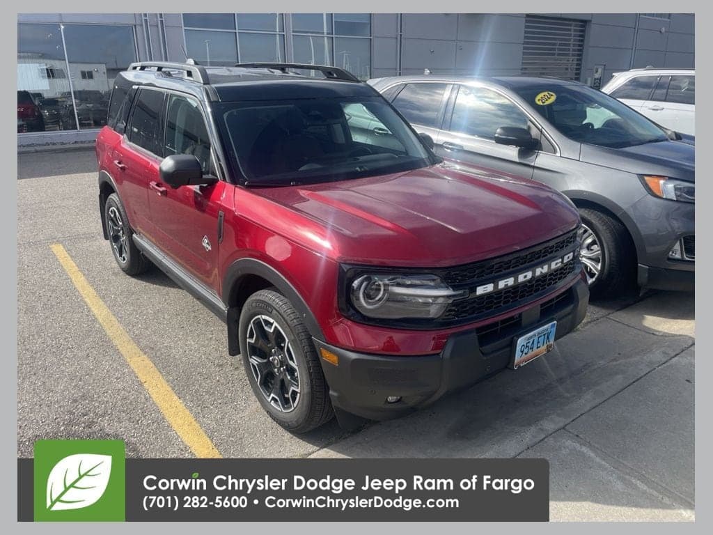 2025 Ford Bronco Sport Outer Banks — photo 1 of 28