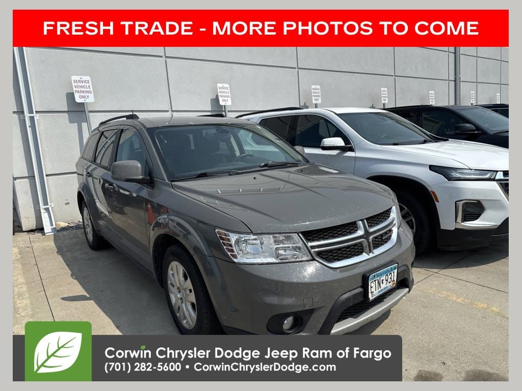 2019 Dodge Journey SE — photo 1 of 17