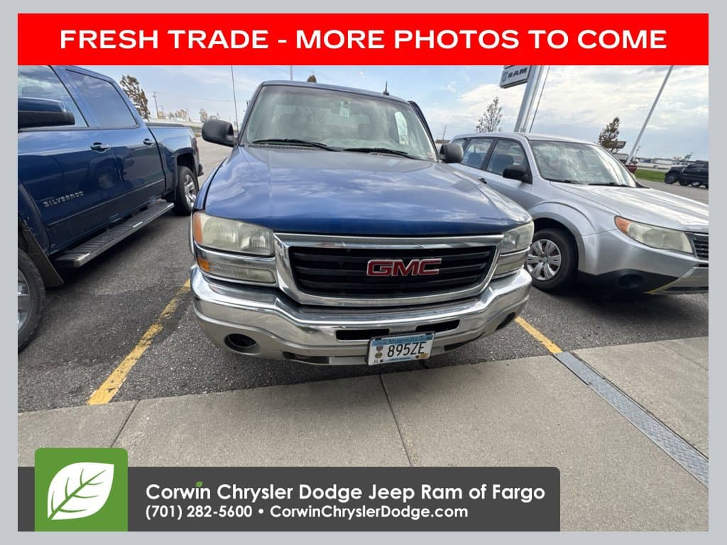 2003 GMC Sierra 1500 Base — photo 1 of 18
