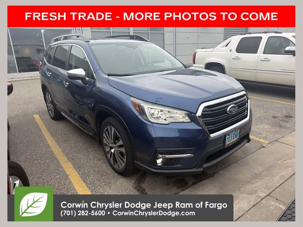 2019 Subaru Ascent Touring — photo 1 of 19