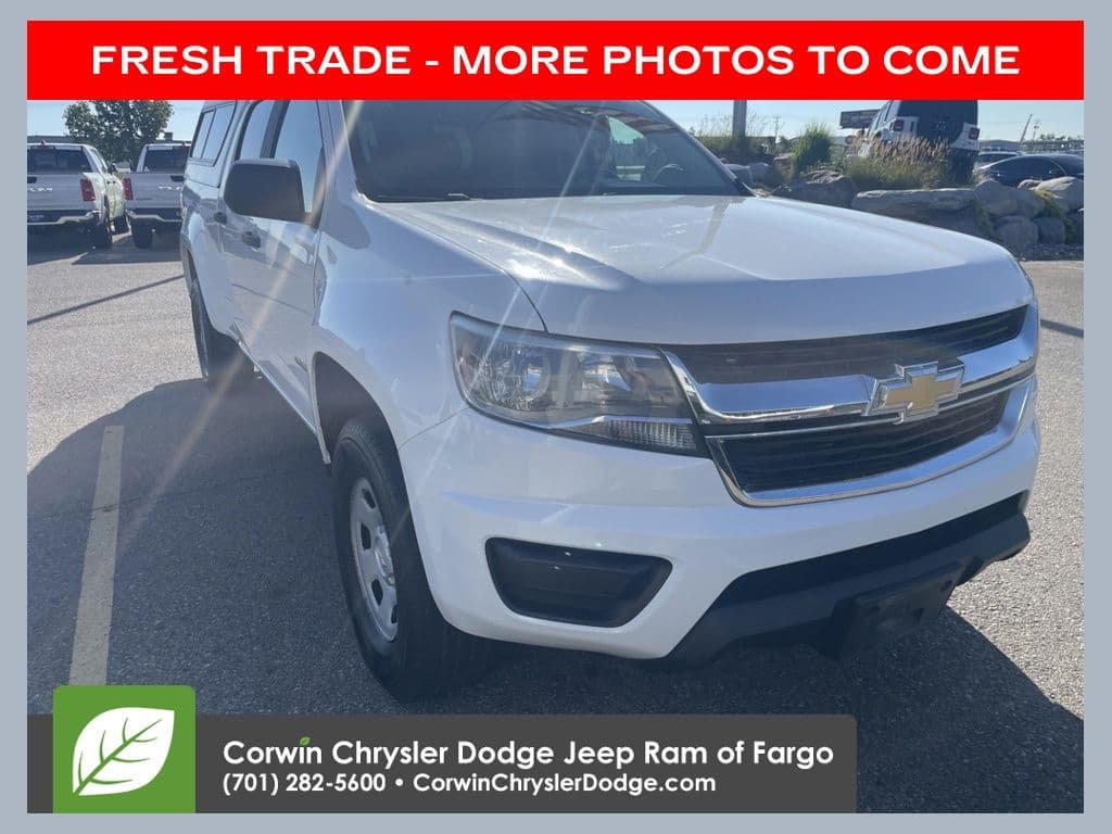 2017 Chevrolet Colorado 4WD WT — photo 1 of 20