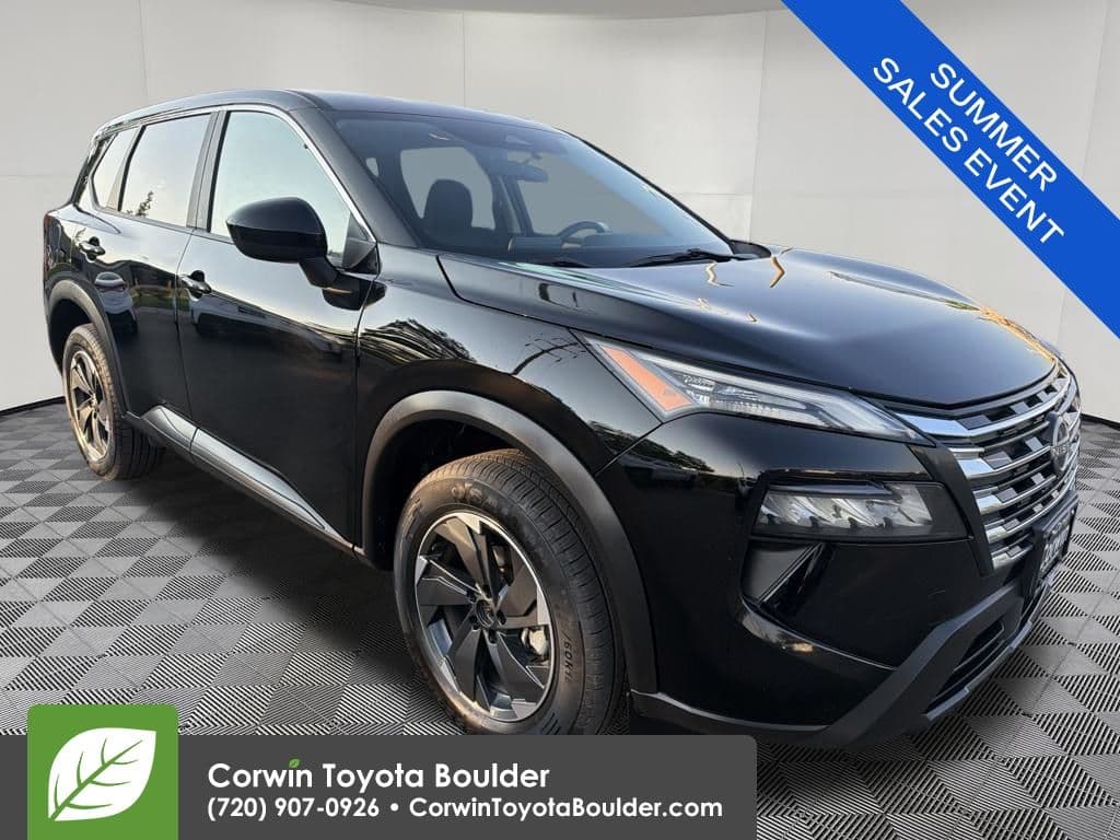 2024 Nissan Rogue SV — photo 1 of 32