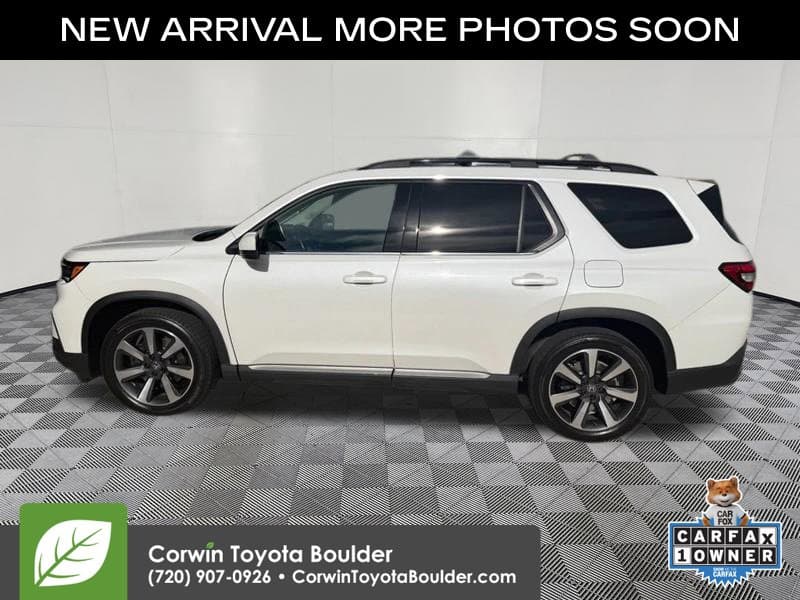 2023 Honda Pilot Elite — photo 1 of 12