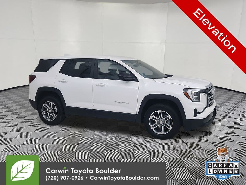 2026 GMC Terrain AWD Elevation — photo 1 of 36