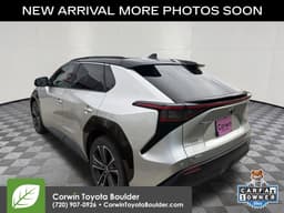 Extra Photo