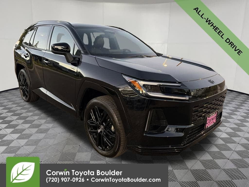 2026 Toyota RAV4 Plug-In Hybrid XSE — photo 1 of 32
