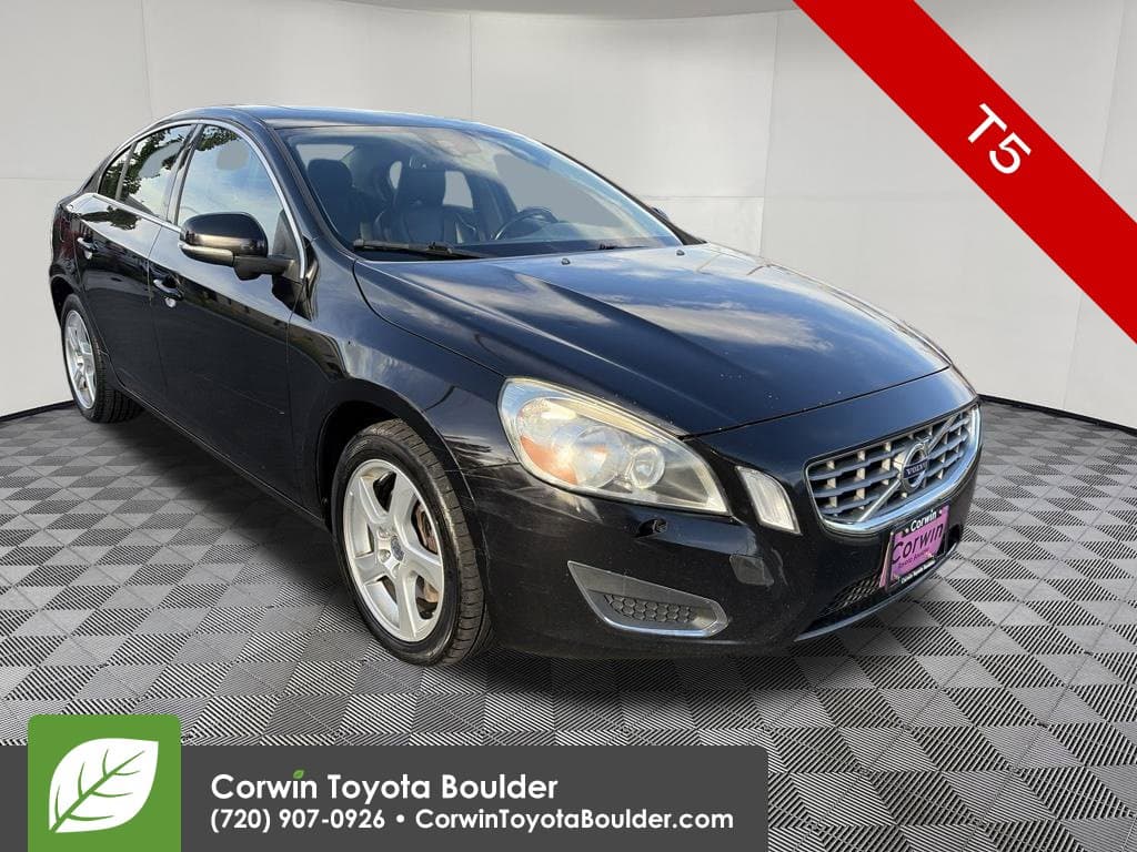 2012 Volvo S60 T5 — photo 1 of 31