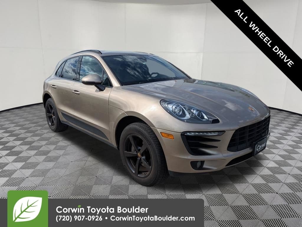 2017 Porsche Macan Base — photo 1 of 19