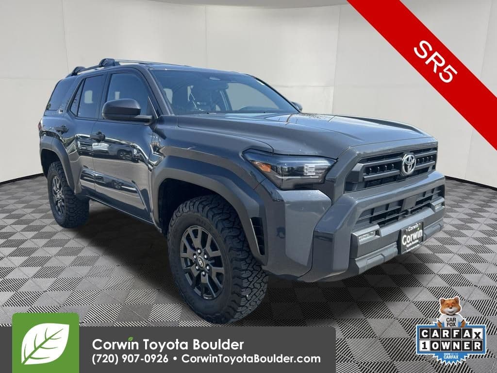 2025 Toyota 4Runner SR5 — photo 1 of 32