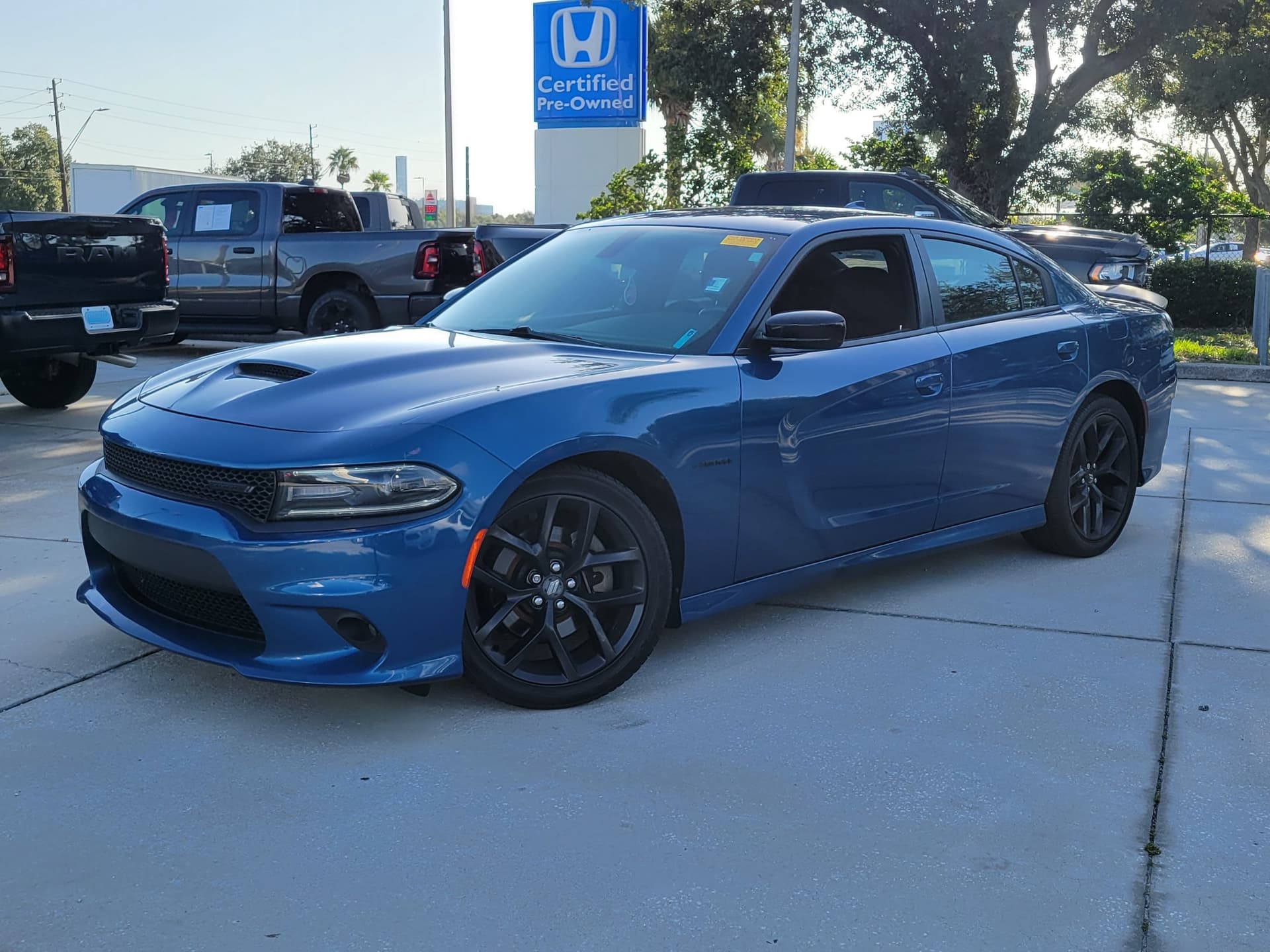 2021 Dodge Charger R/T — photo 1 of 33