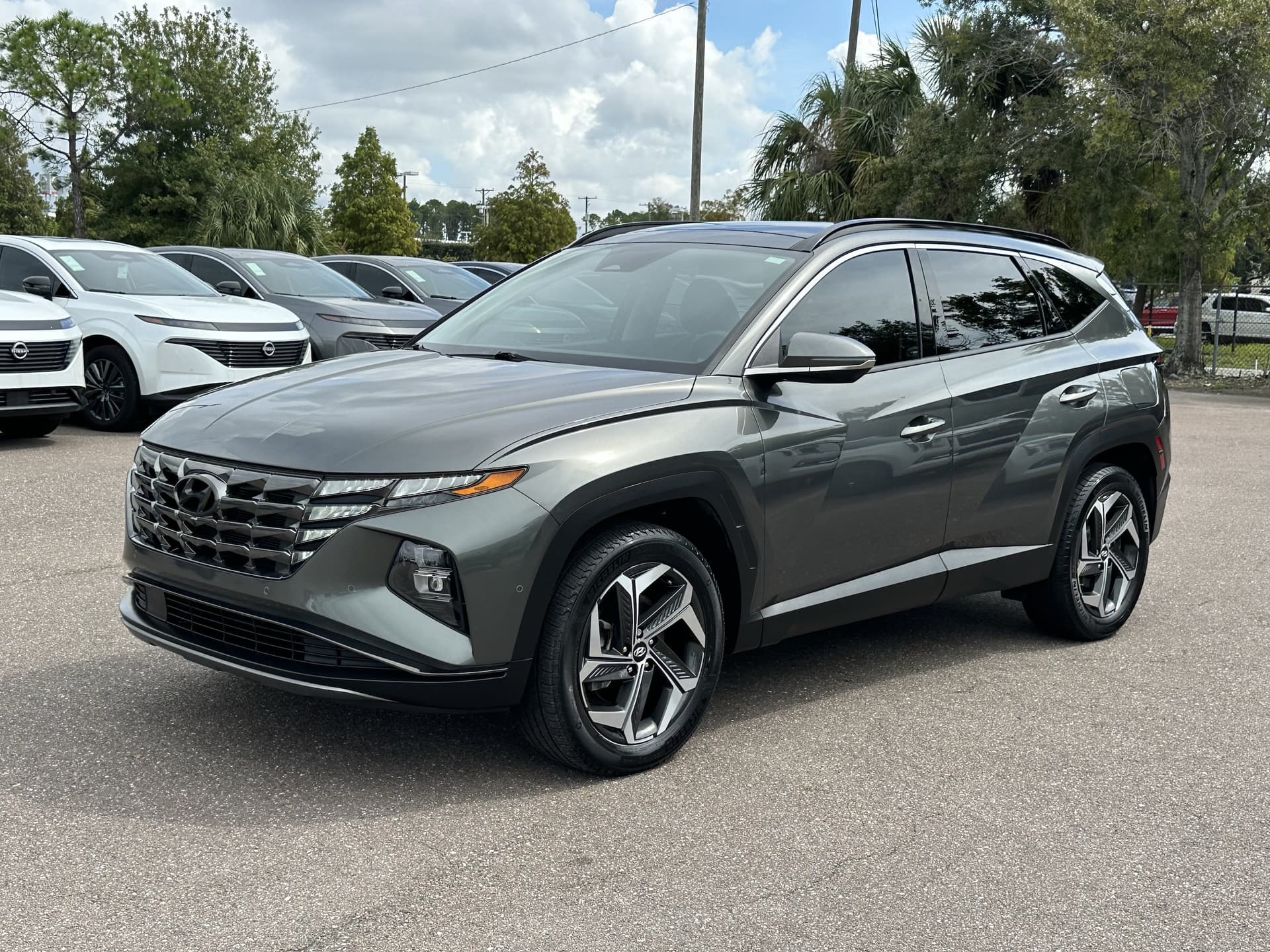 2022 Hyundai Tucson Limited — photo 1 of 42