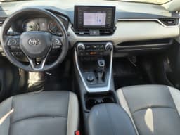 Extra Photo