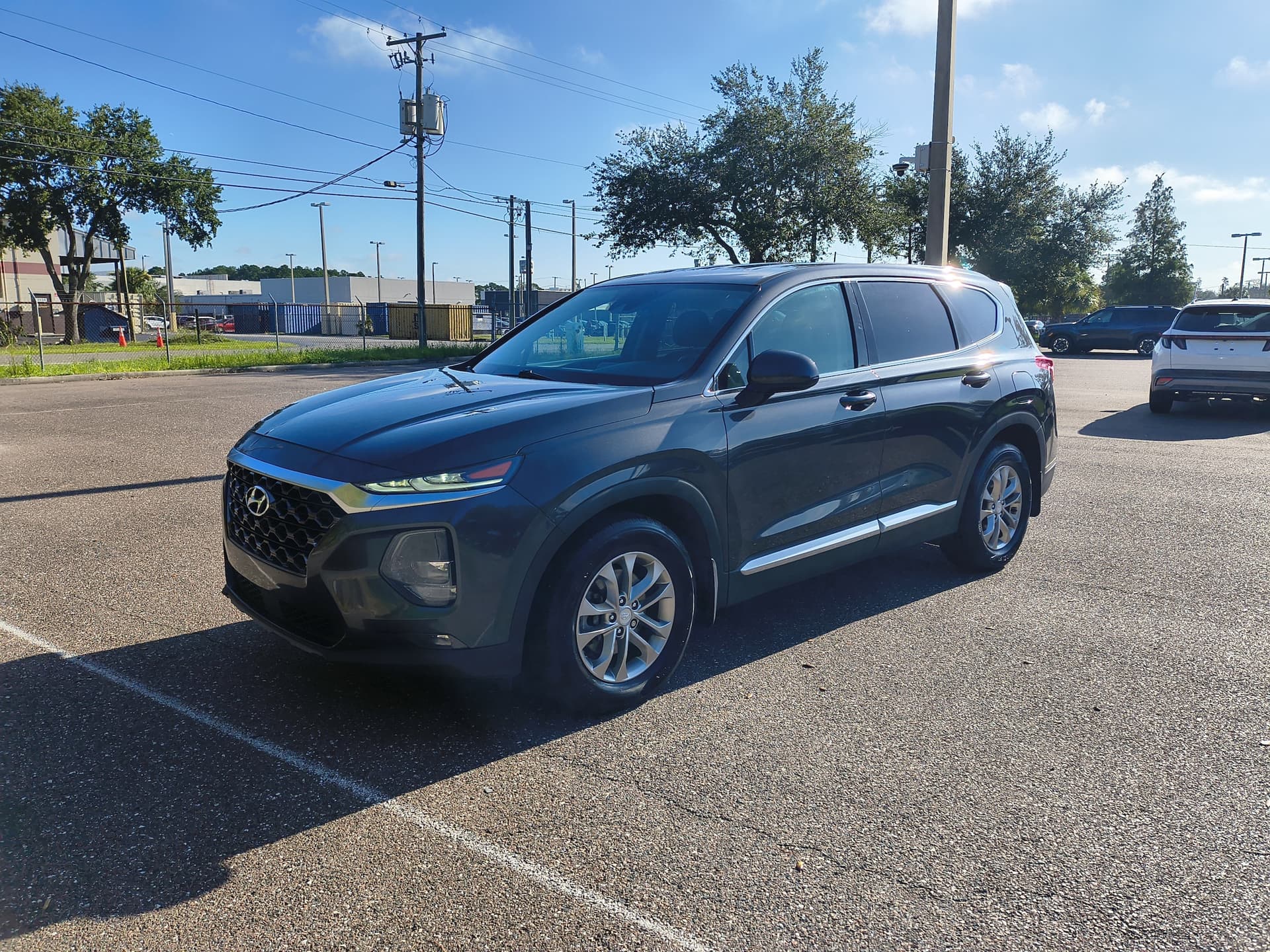 2020 Hyundai Santa Fe SEL — photo 1 of 36