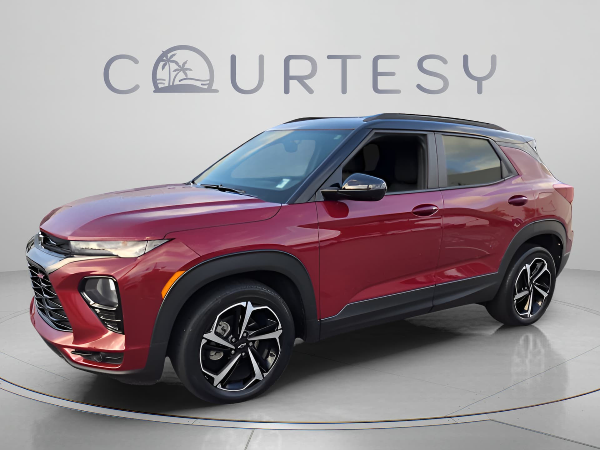 2021 Chevrolet Trailblazer RS — photo 1 of 34