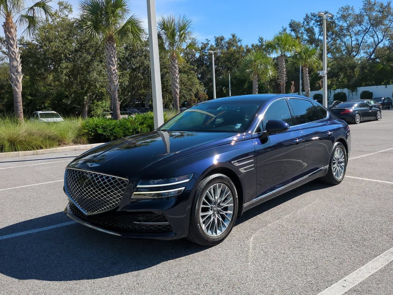 2023 Genesis G80 2.5T — photo 1 of 42