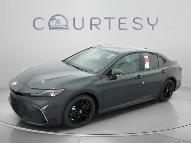 2026 Toyota Camry SE — photo 1 of 37