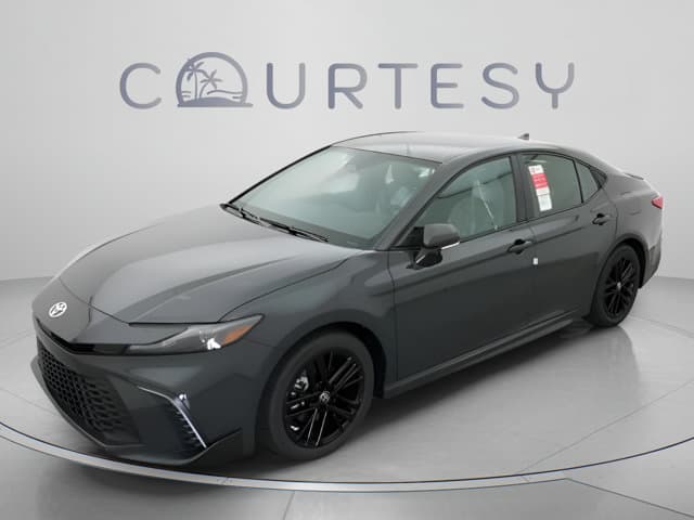 2026 Toyota Camry SE — photo 1 of 70
