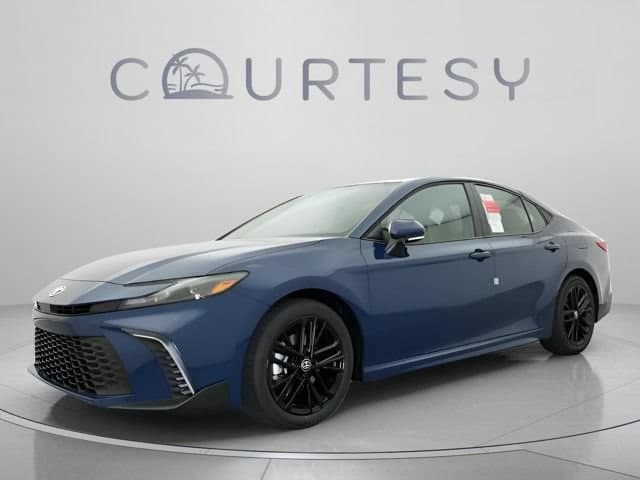 2026 Toyota Camry SE — photo 1 of 37