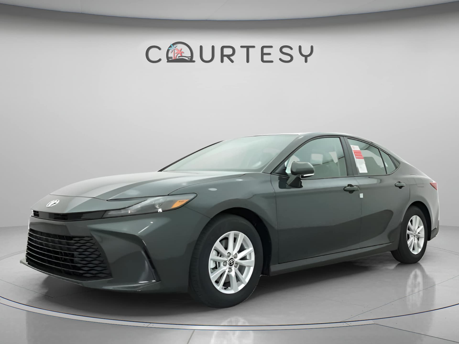 2026 Toyota Camry LE — photo 1 of 37