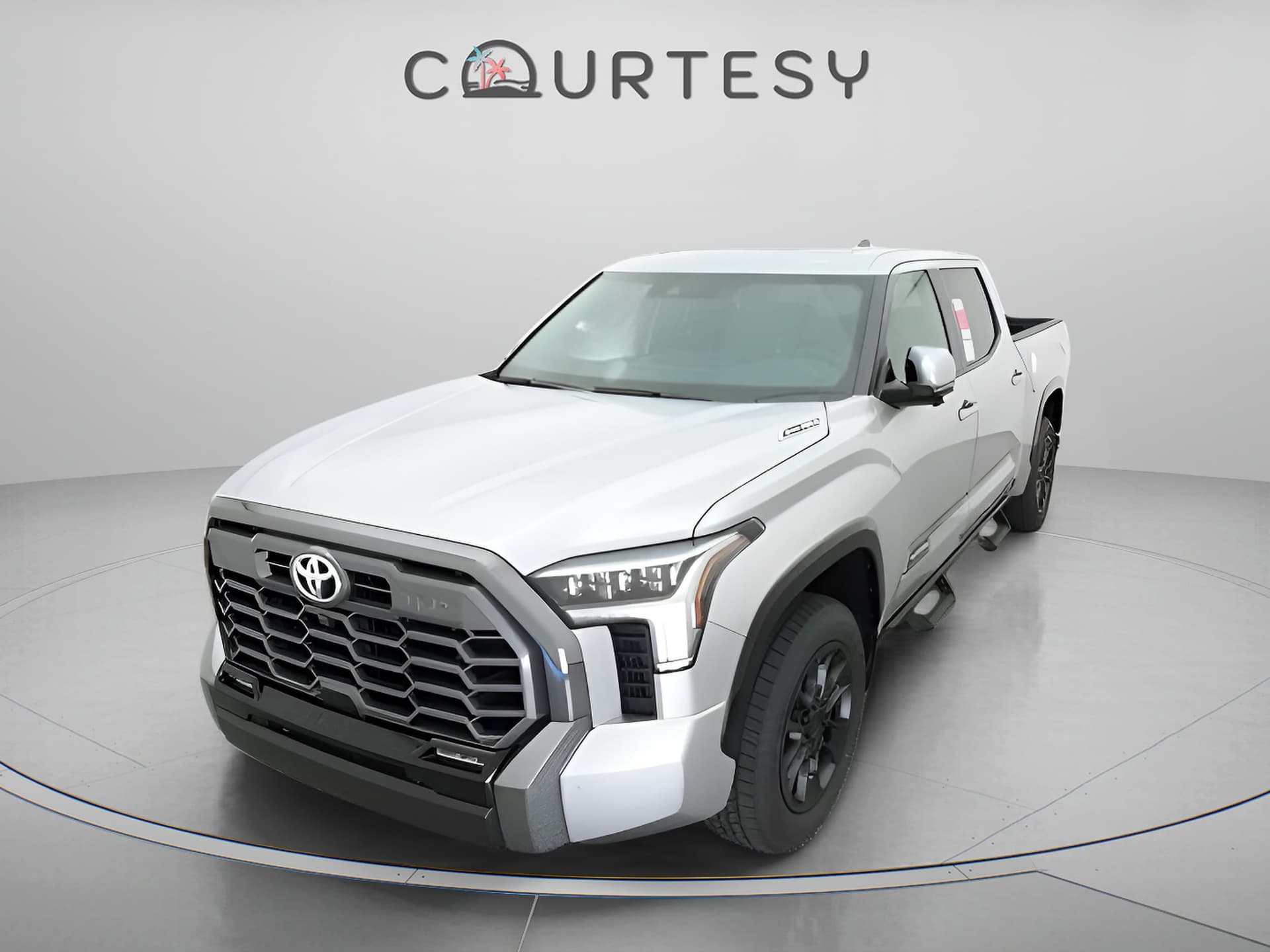 2025 Toyota Tundra 4WD Platinum Hybrid — photo 1 of 49