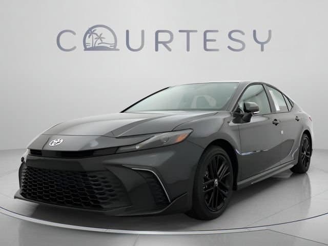 2026 Toyota Camry SE — photo 1 of 37