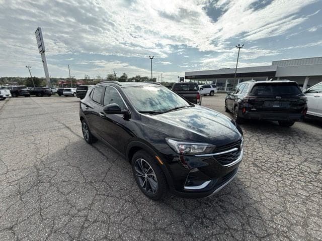 2023 Buick Encore GX Select — photo 1 of 7