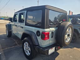 Extra Photo