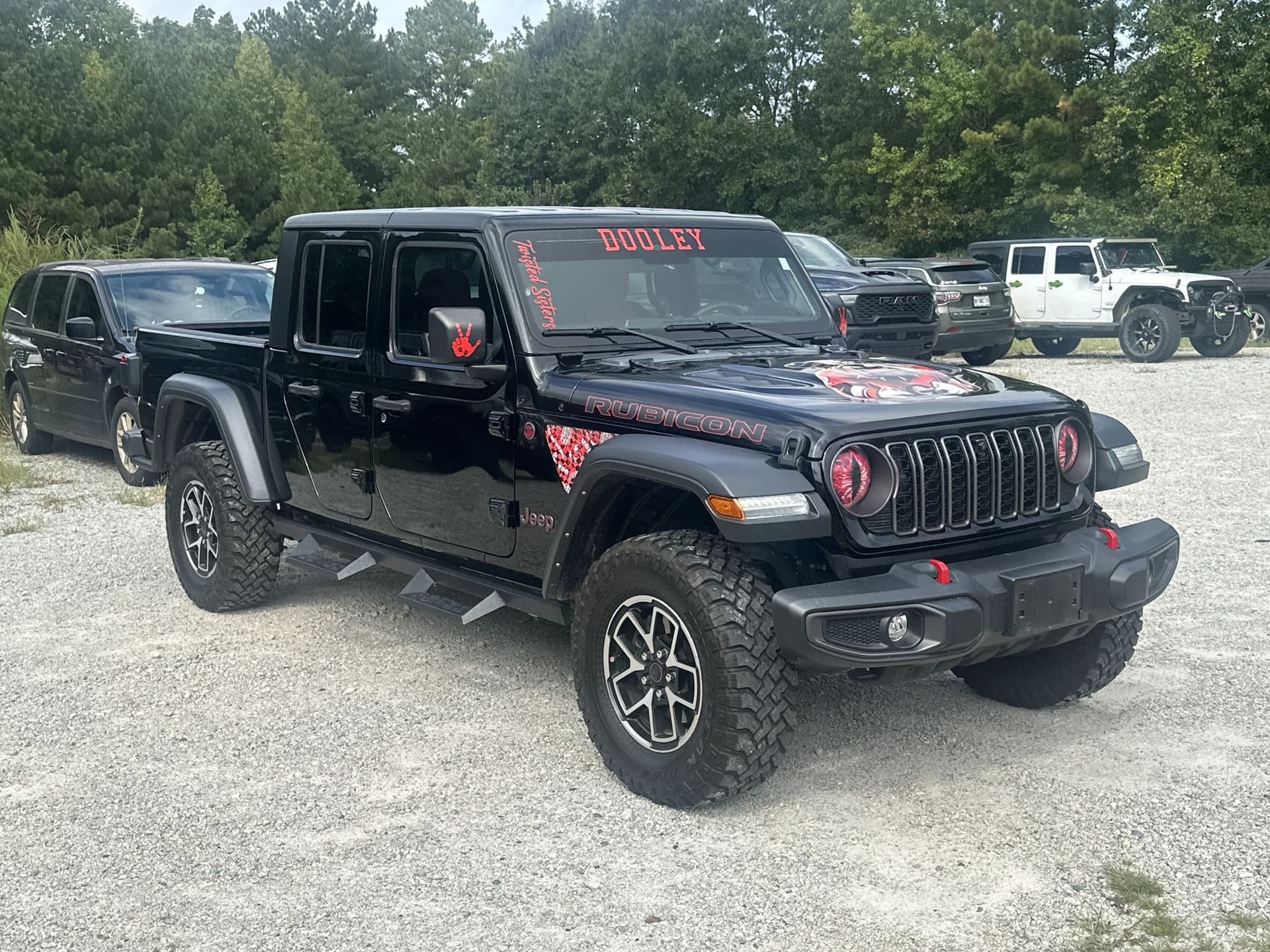 2024 Jeep Gladiator Rubicon — photo 1 of 32