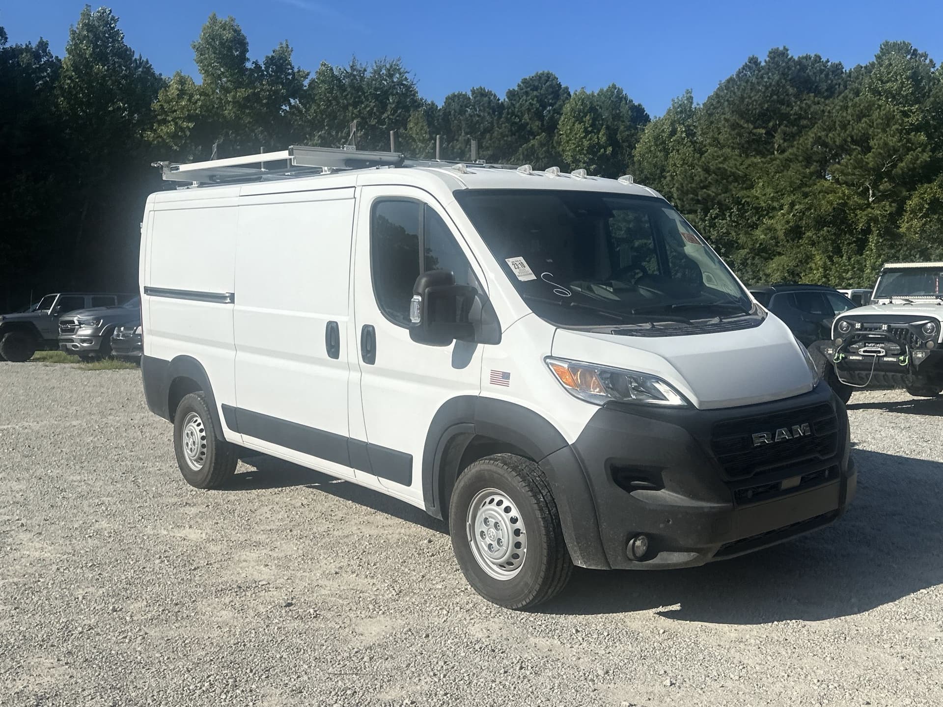 2025 RAM ProMaster Cargo Van Tradesman — photo 1 of 25