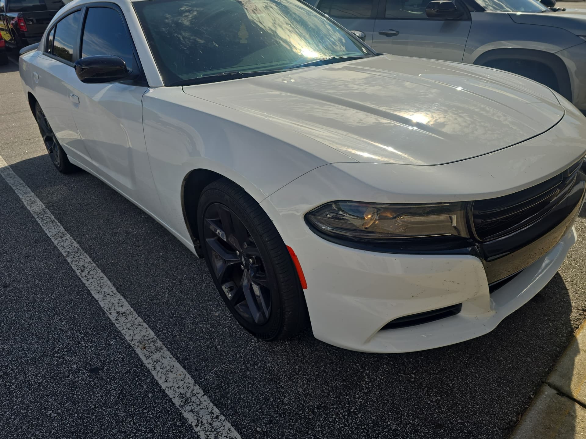 2021 Dodge Charger SXT — photo 1 of 2