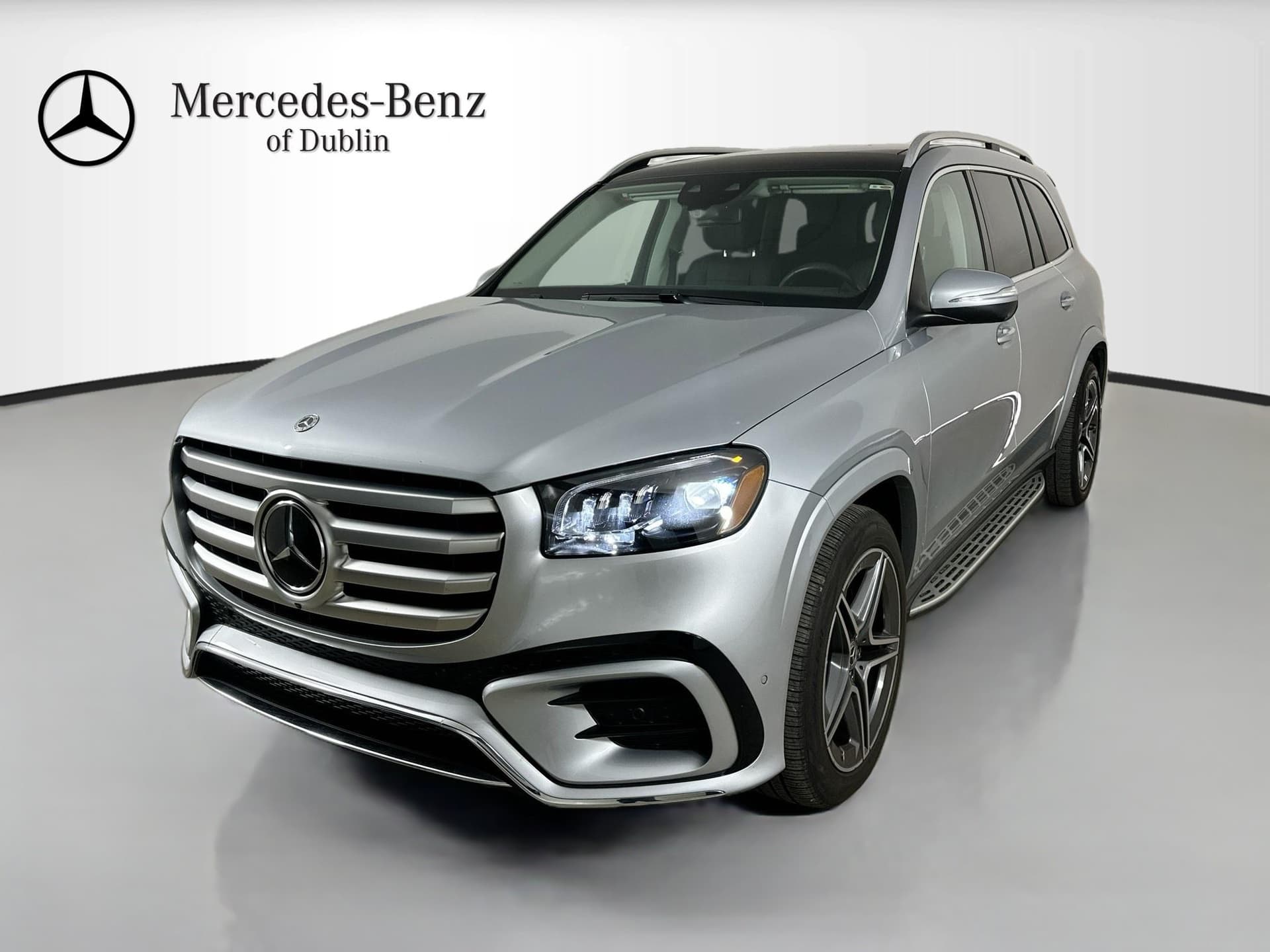 2024 Mercedes-Benz GLS Base — photo 1 of 14