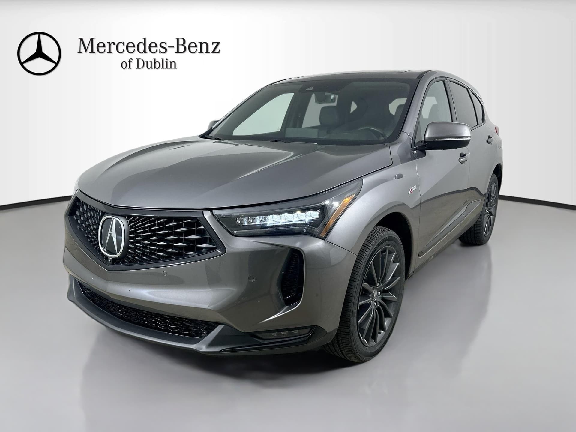 2024 Acura RDX Base — photo 1 of 15