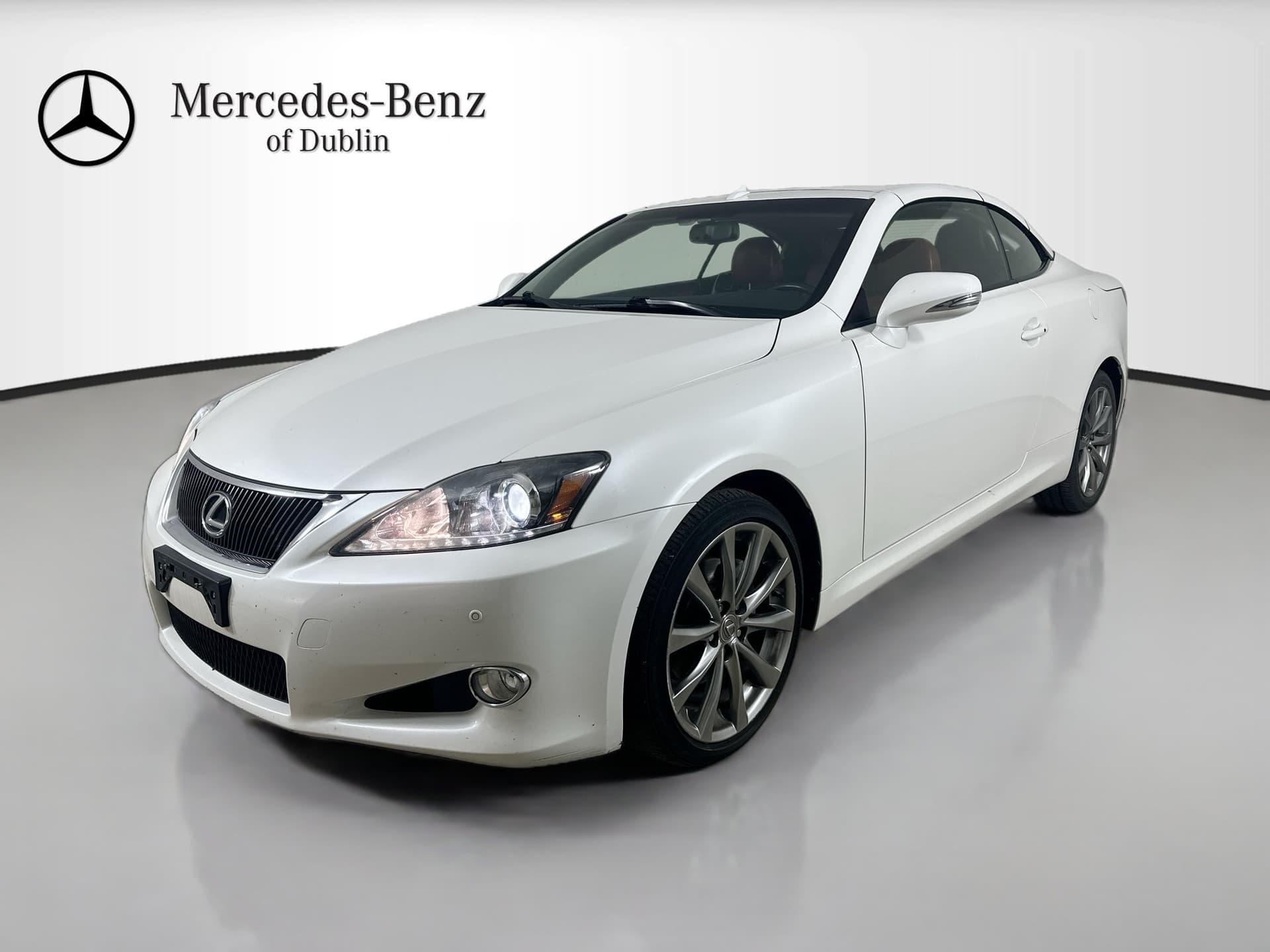 2015 Lexus IS 250C Base — photo 1 of 15