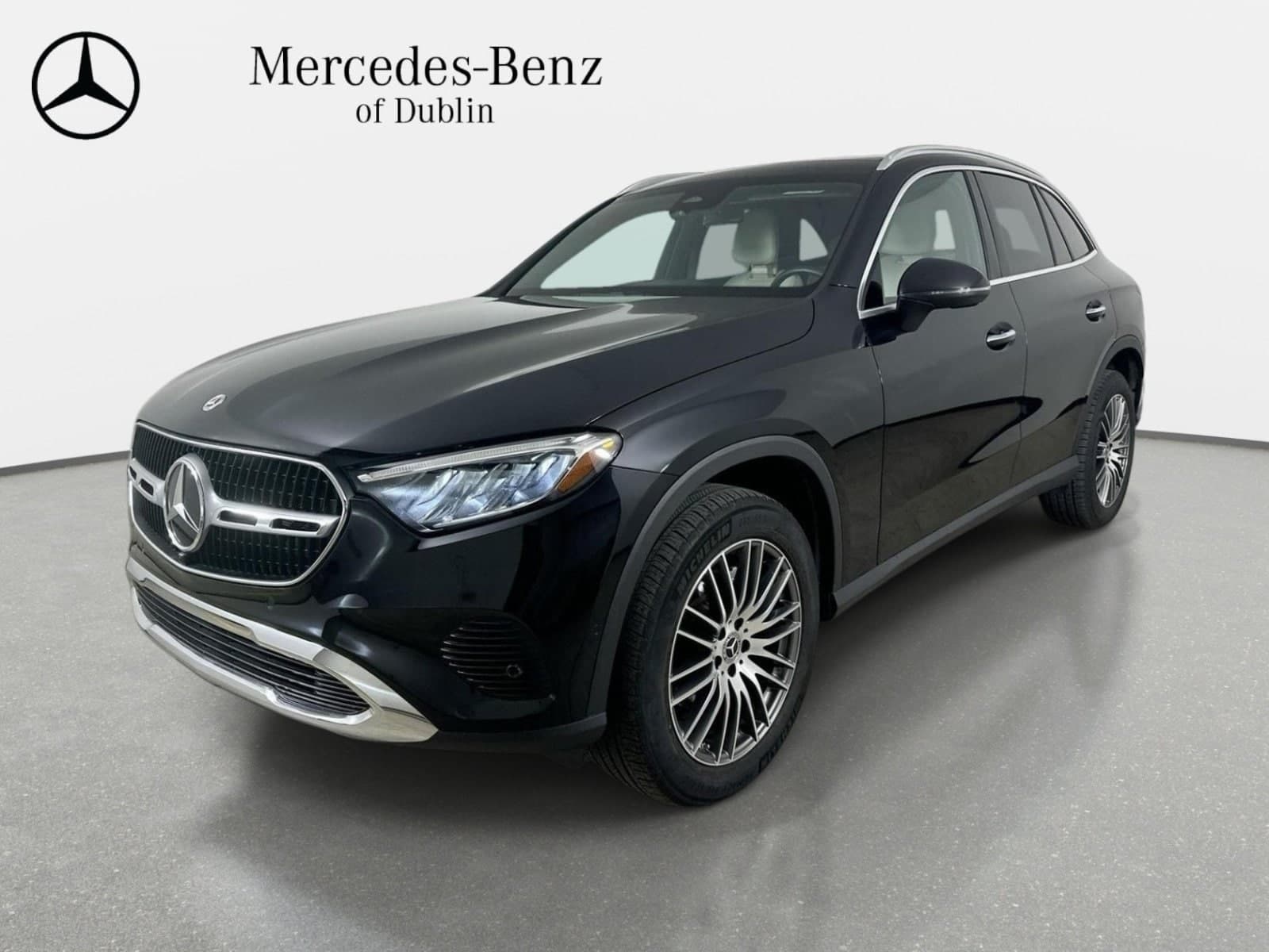 2024 Mercedes-Benz GLC Base — photo 1 of 14
