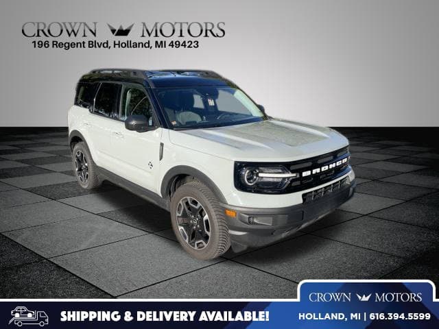 2022 Ford Bronco Sport Outer Banks — photo 1 of 11