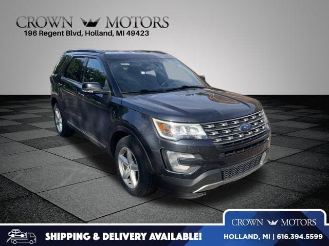 2017 Ford Explorer XLT — photo 1 of 11