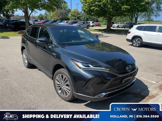 2021 Toyota Venza Limited — photo 1 of 13