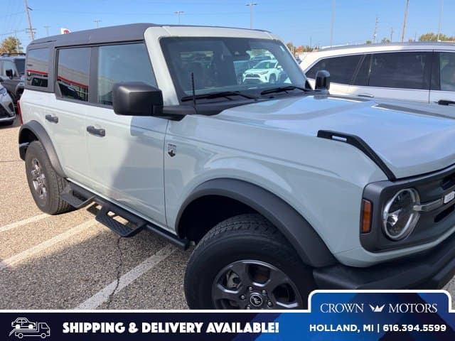 2023 Ford Bronco Big Bend — photo 1 of 12
