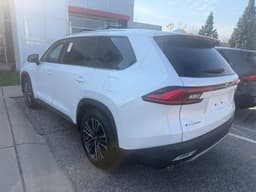 Extra Photo