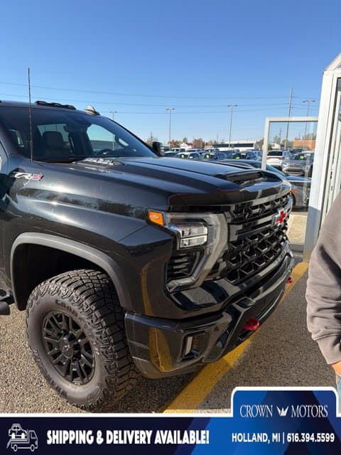 2025 Chevrolet Silverado 2500HD ZR2 — photo 1 of 19