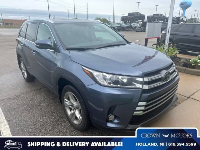 2018 Toyota Highlander Limited — photo 1 of 15