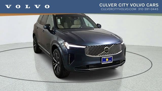 2026 Volvo XC90 Core — photo 1 of 45