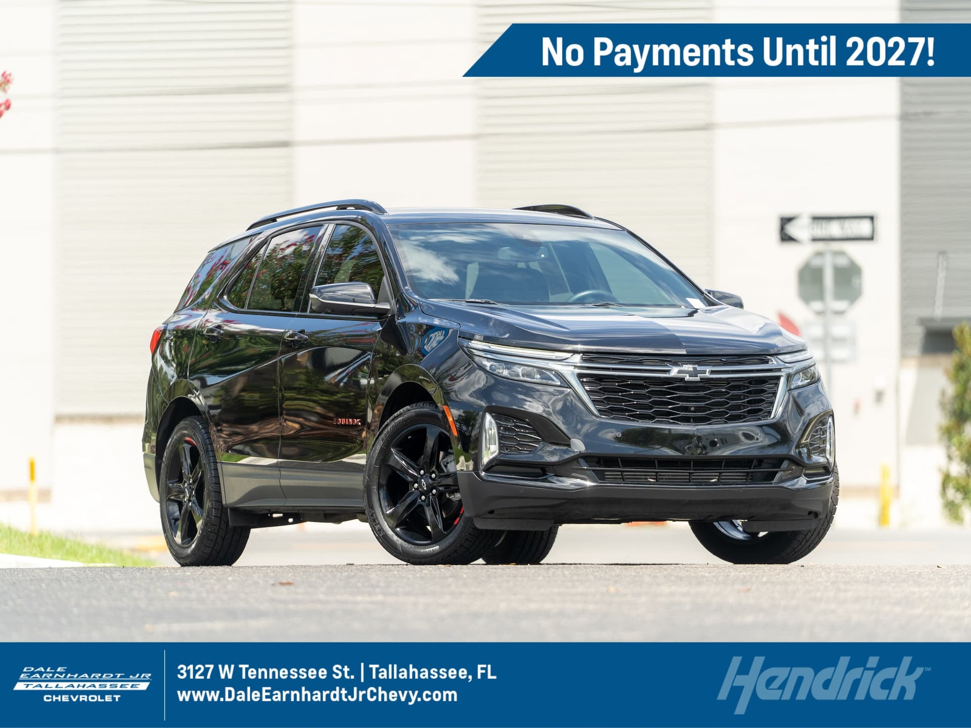 2023 Chevrolet Equinox Premier — photo 1 of 49