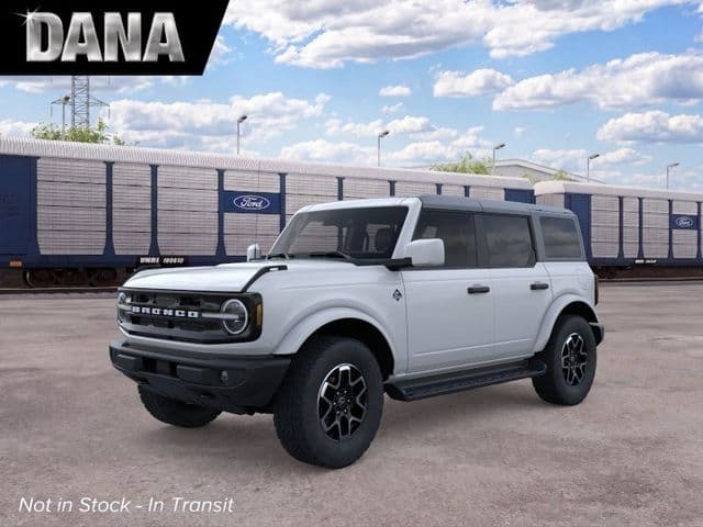 2026 Ford Bronco Outer Banks — photo 1 of 57