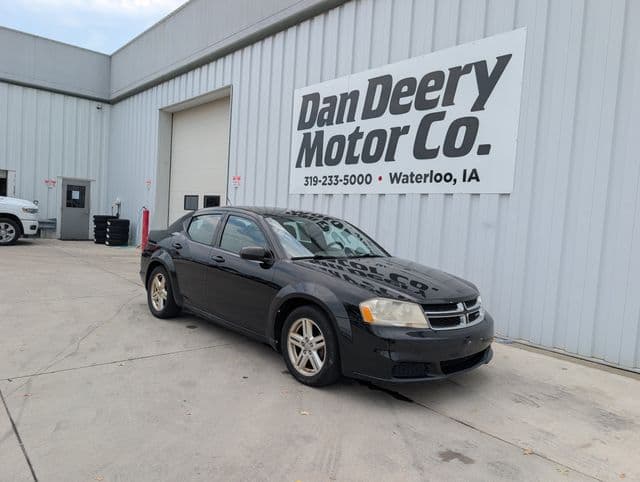 2012 Dodge Avenger SXT — photo 1 of 24