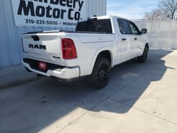 Extra Photo