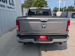 Extra Photo