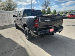 Extra Photo