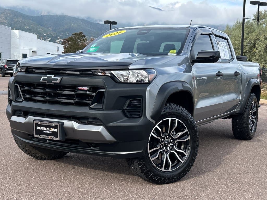 2026 Chevrolet Colorado 4WD Trail Boss — photo 1 of 34