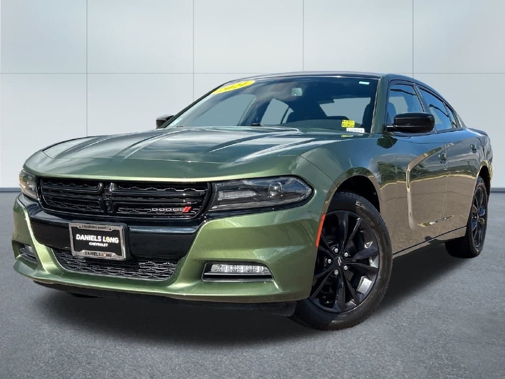 2021 Dodge Charger SXT — photo 1 of 33